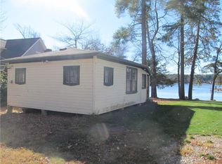 4 Malvina Ln, Pascoag, RI 02859
