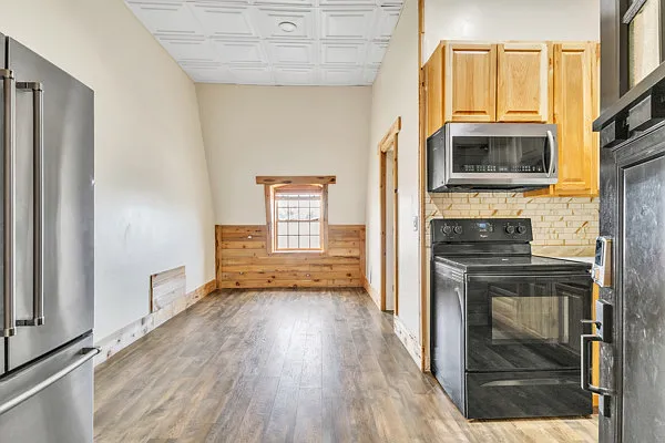 Studio, 450 sqft, $1,099 — Photo 3