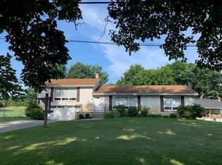 16 Emery Rd, Fredericktown, PA 15333