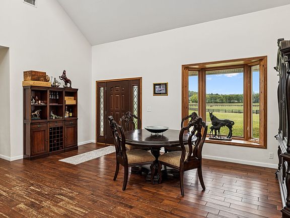 14th image of 4376 Trousdale Ln