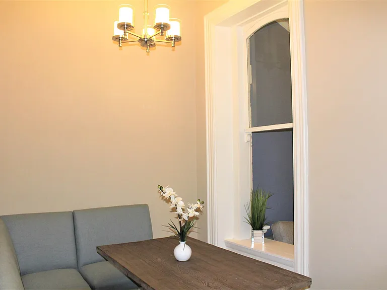 433 W Orange St #1 — Photo 2