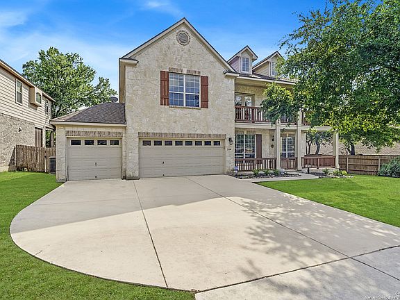 3rd image of 2106 Laurel Pt