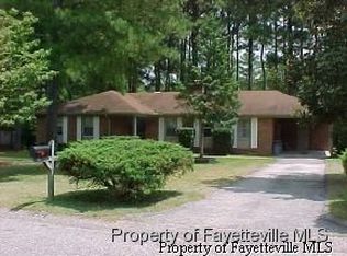 634 Bedford Rd, Fayetteville, NC 28303