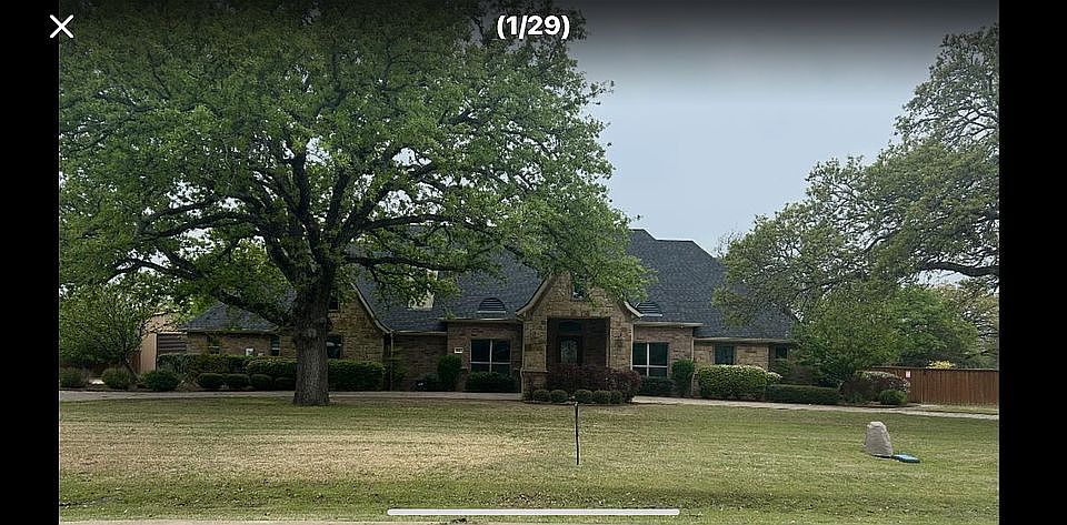 1st image of 1044 S Bend Dr