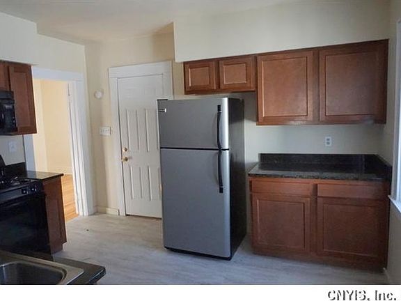 5th image of 957-59 Wadsworth St