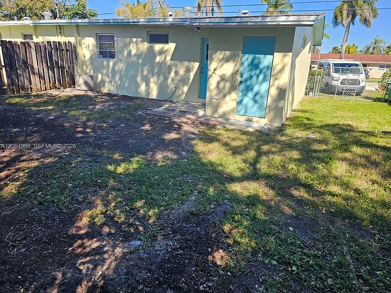9360 SW 168th St #0 — Photo 23