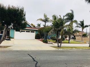 9081 Christine Dr, Huntington Beach, CA 92646