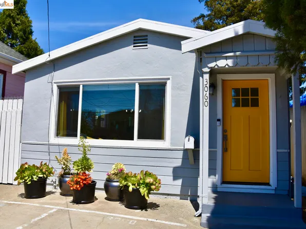 3060 Delaware St, Oakland, CA 94602
