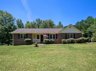 218 Oak Ridge Trl, Fayetteville, GA 30214