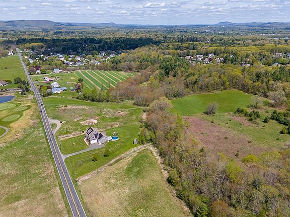 2nd image of 112 Sunnyside Rd