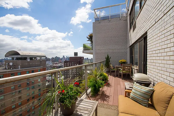 Sold by Oxford Property Group | media 19