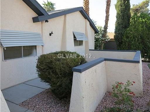 2nd image of 5392 Bramble Ln