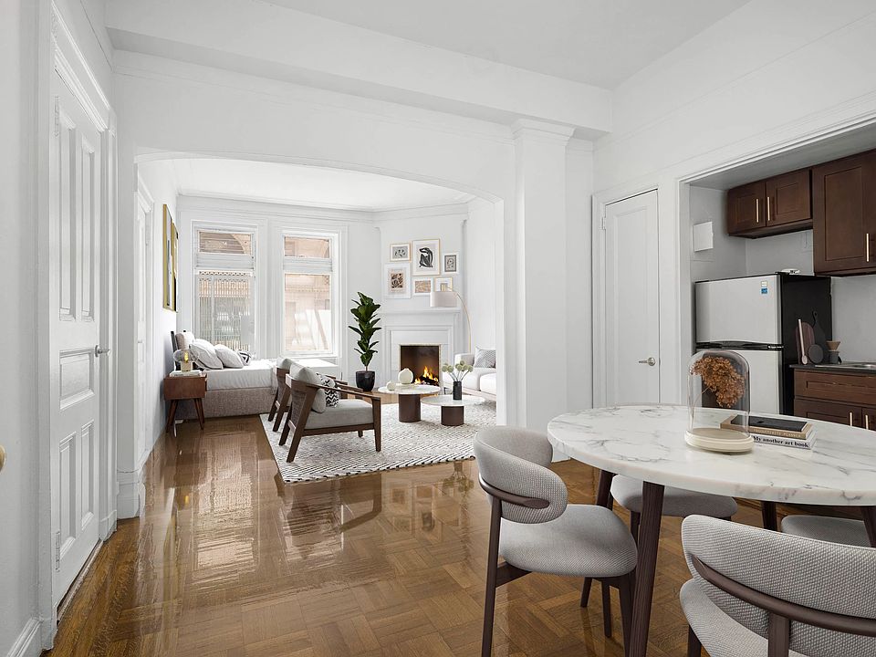1st image of 284 5th Ave #5C