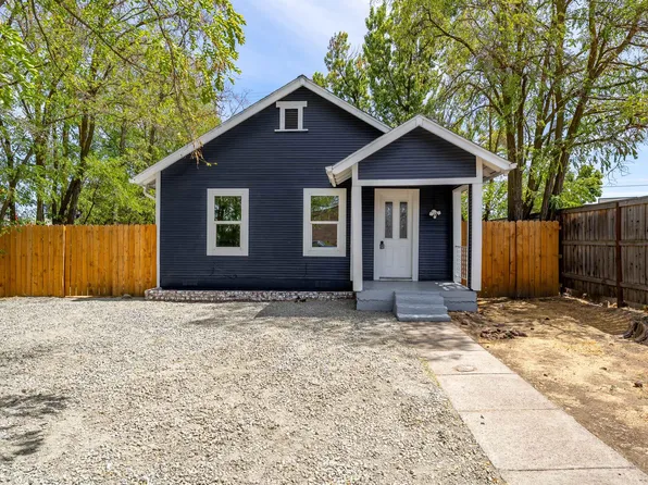 1916 Elm Ave, Medford, OR 97501