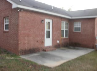 312 W Killiegrey St, Lillington, NC 27546