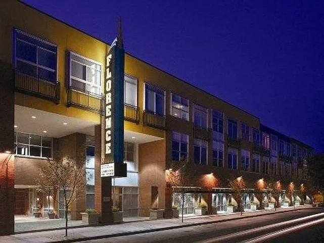 Florence Square | Aurora Apartments