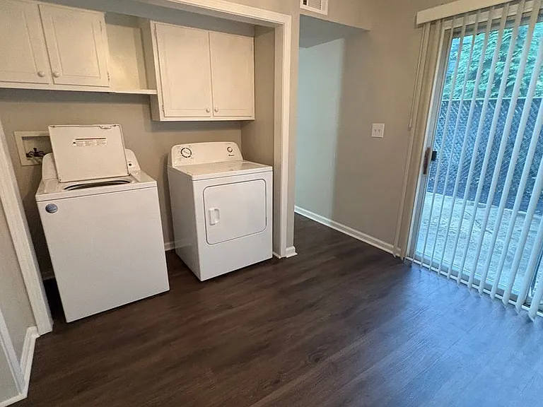 3706 E North St #M8 — Photo 10