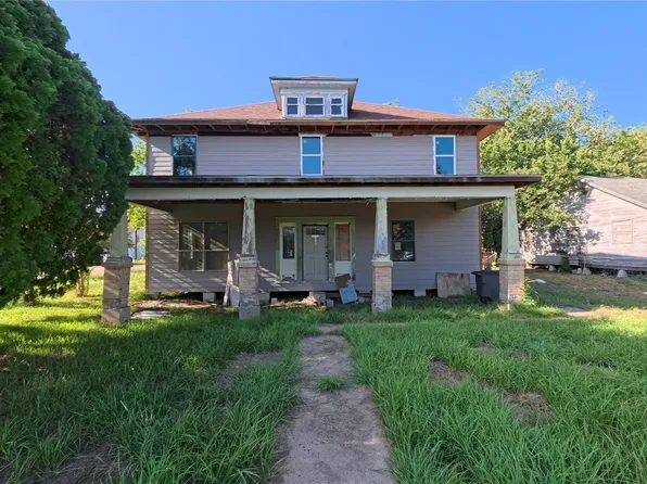 1303 5th St, Bay City, TX 77414
