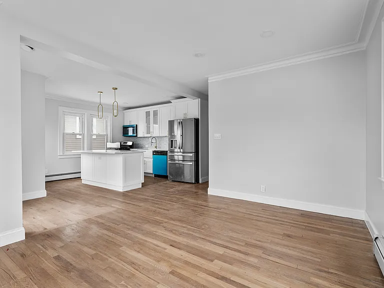 119 Belmont Ave — Photo 2