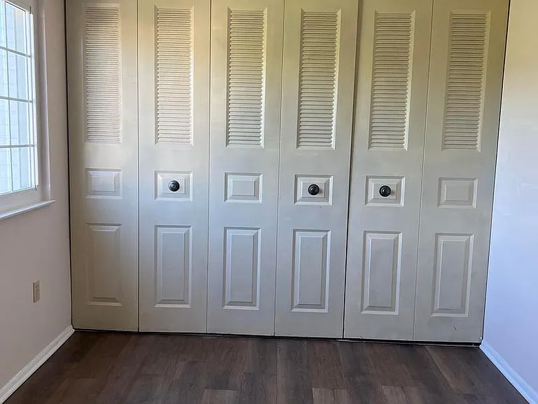 11702 Zebrawood Ct — Photo 6