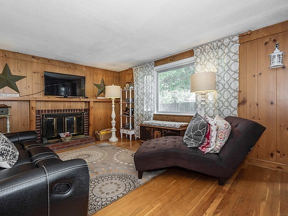 5th image of 24 Pettigrew Pl