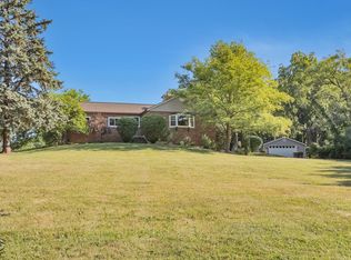 17332 Bluff Rd, Lemont, IL 60439