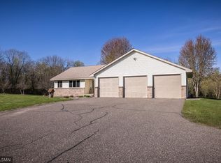 574 250th St, Woodville, WI 54028