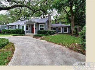 142 Claywell Dr, Alamo Heights, TX 78209
