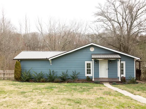 10112 Scenic Hwy, Lookout Mountain, GA 30750