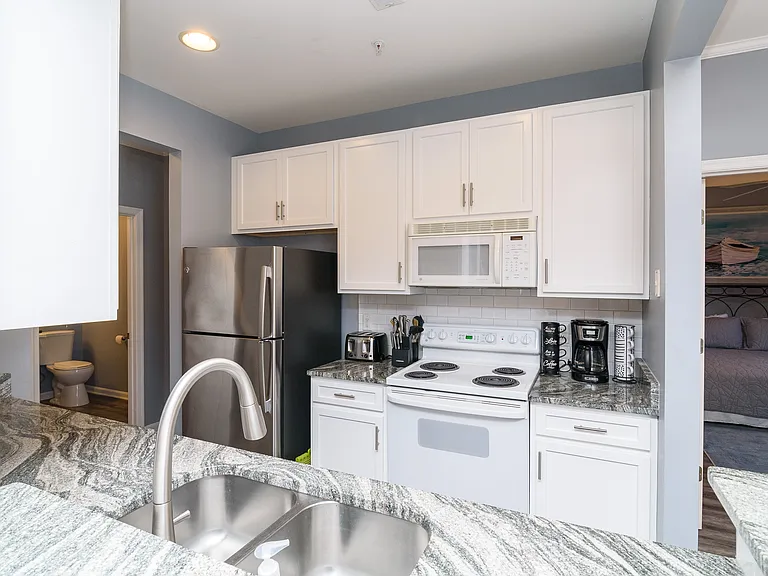 300 Pebble Dr #316 — Photo 9