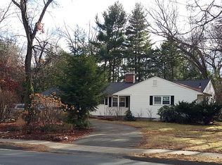 625 Converse St, Longmeadow, MA 01106