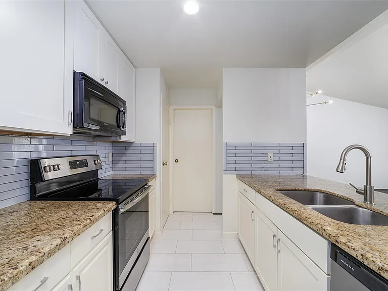 26 S White Pebble Ct — Photo 9