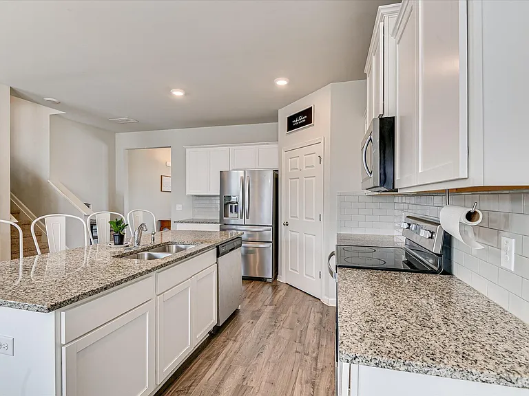 3052 Pepperhill Dr — Photo 13
