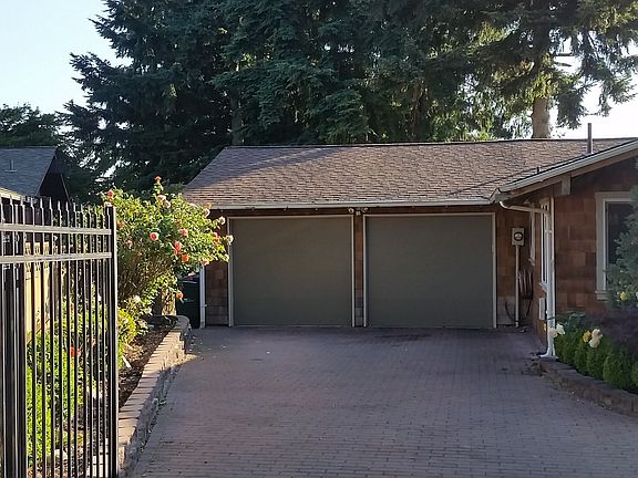 2 car garage