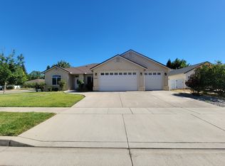 2395 Suzette Ave, Redding, CA 96002