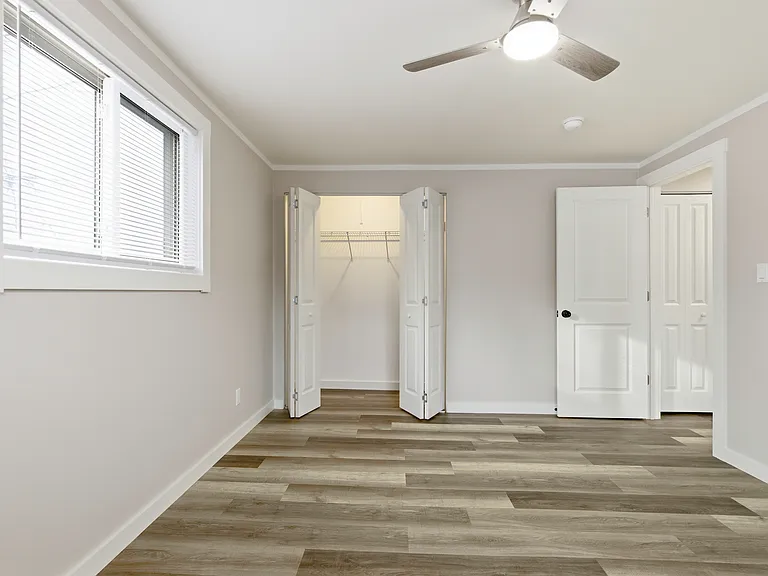 Dewitt View Apartments — Photo 12
