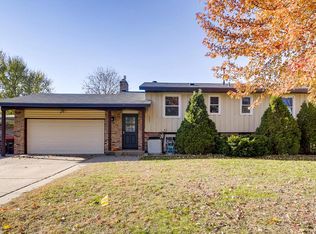 8438 Ivywood Ave S, Cottage Grove, MN 55016