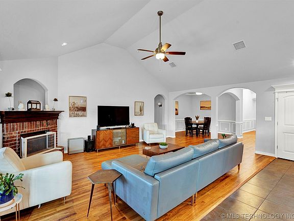 5th image of 7401 E 83rd Pl N