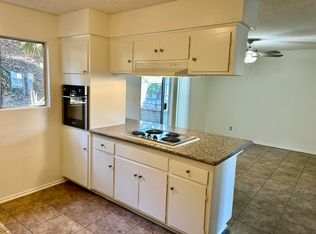 2439 Daphne Pl APT A, Fullerton, CA 92833