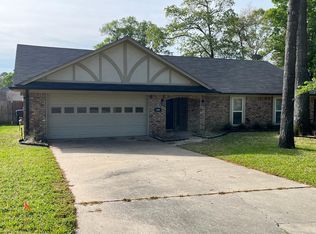 1304 Tiffany Ln, Longview, TX 75604