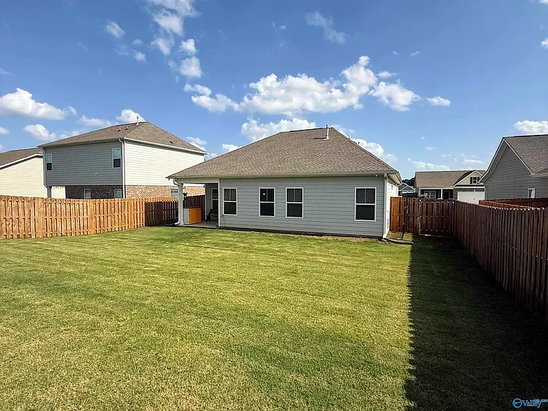 13038 Lantern Pointe Way — Photo 32