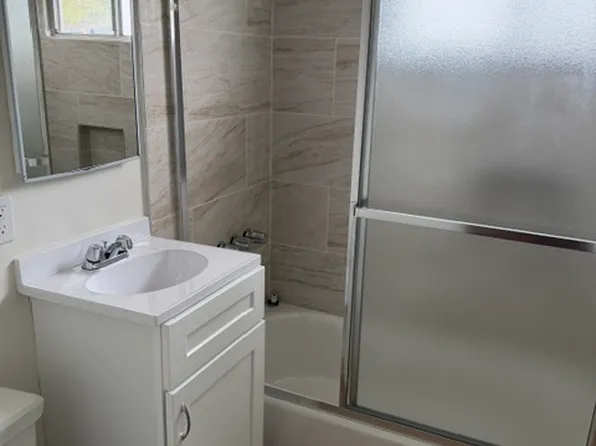 16715 Prairie Ave APT 6, Lawndale, CA 90260