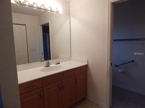 5th image of 308 Orduna Dr