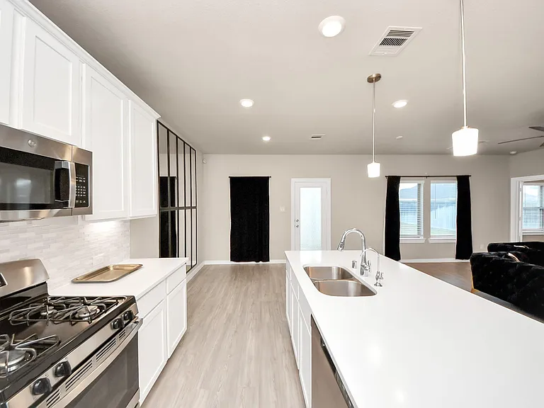 21034 Sunny Ravine Dr — Photo 29