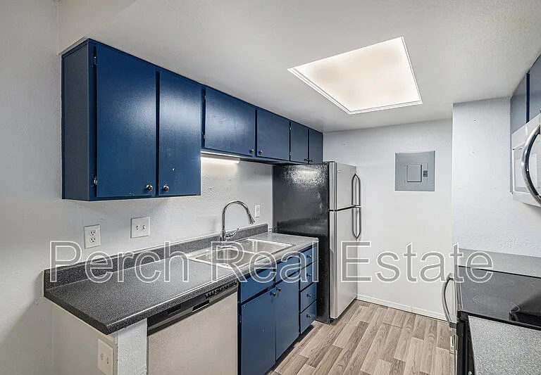 14424 E Colorado Dr #202 — Photo 8