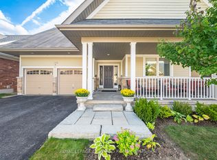 200 Kingfisher Dr #158, Mono, ON L9W0B3