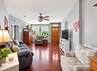 157 Winnisimmet St #1D, Chelsea, MA 02150