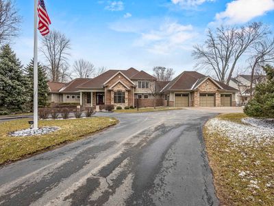 536 Sunrise Bay Rd, Neenah, WI, 54956