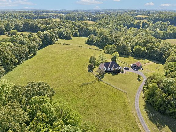 4th image of 250 Home Place Rd