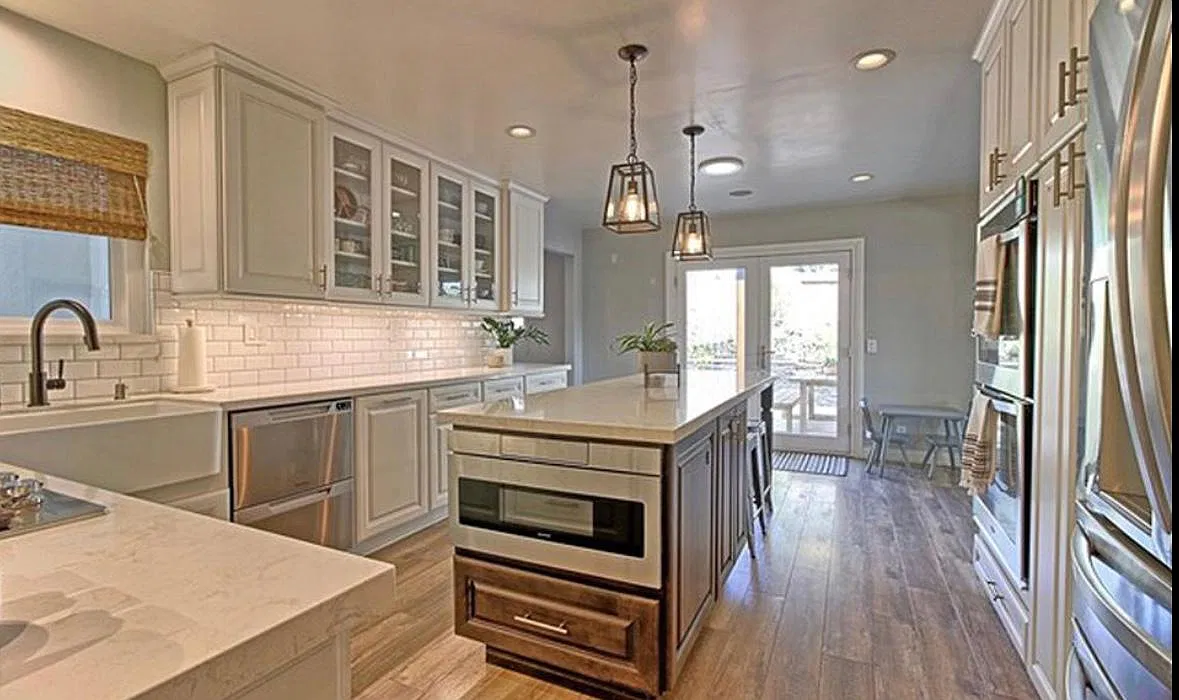 254 Heidelberg Ave — Photo 4